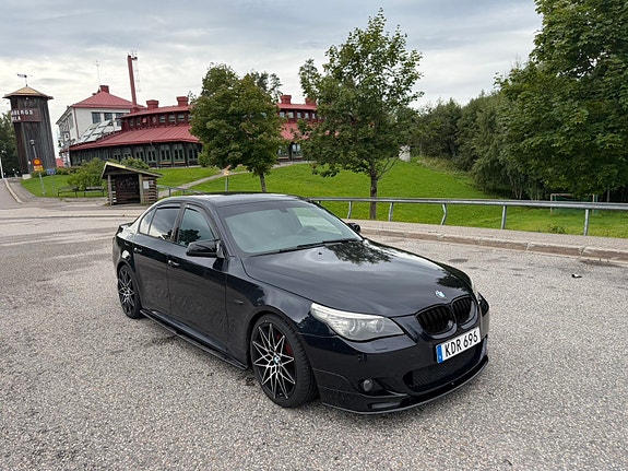 BMW 520d 3 of 8