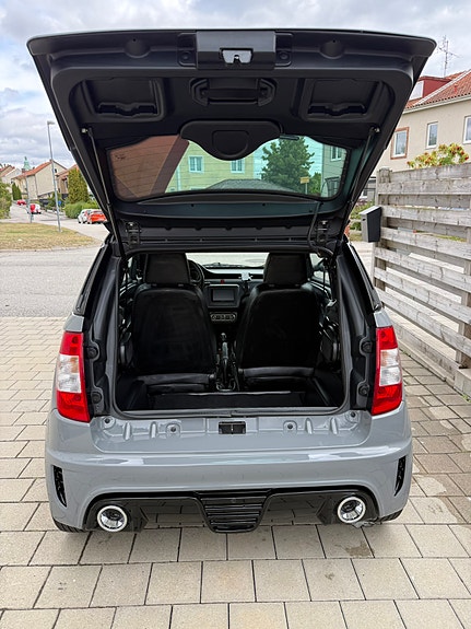 Ligier Js 50 sport ultimate 1 ägare 4 of 30