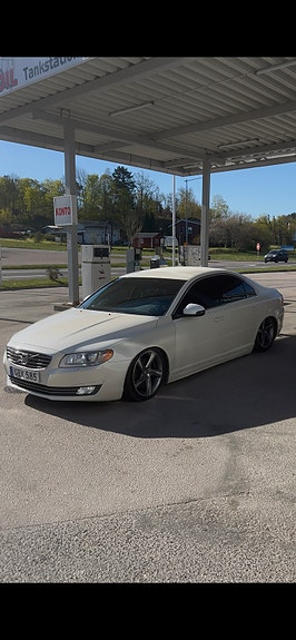 Volvo S80 6 of 6