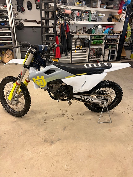 Husqvarna FC 350 4 of 5