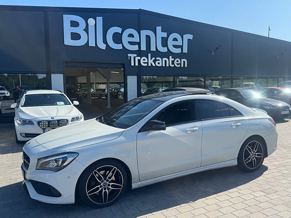 Mercedes-Benz CLA220 d 2 of 3