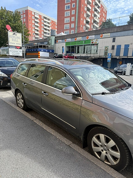 Volkswagen Passat 4 of 4