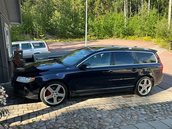 Volvo V70 5 of 29