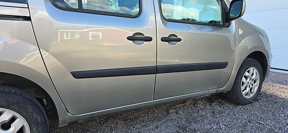 Renault Kangoo Express 9 of 12