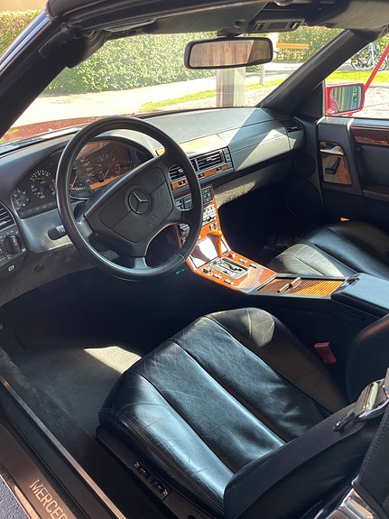 Mercedes-Benz 500 SL 6 of 6
