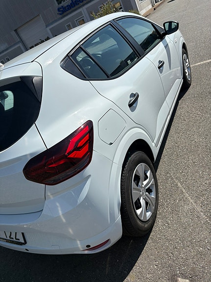 Dacia Sandero 3 of 5