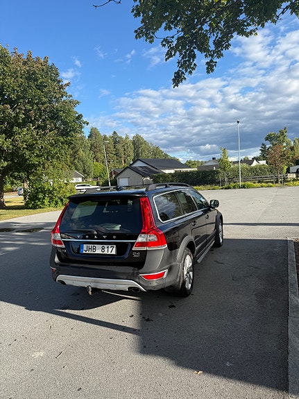 Volvo XC70 4 of 9