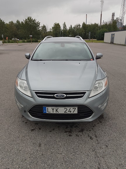 Ford Mondeo 3 of 7
