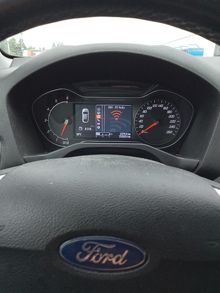 Ford Mondeo 5 of 7