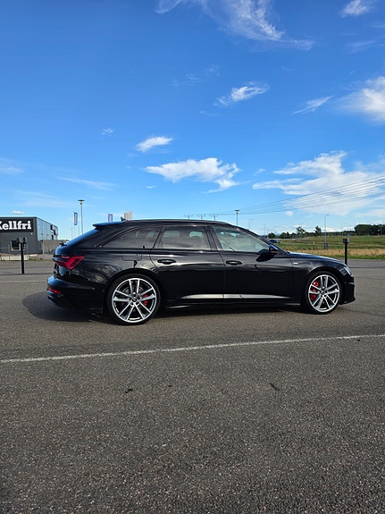 Audi A6 4 of 8