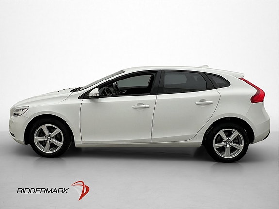 Volvo V40 4 of 25