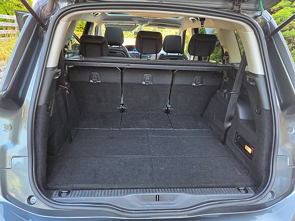 Citroen Grand C4 Picasso 12 of 12