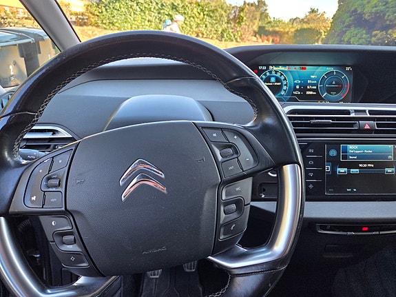 Citroen Grand C4 Picasso 5 of 12