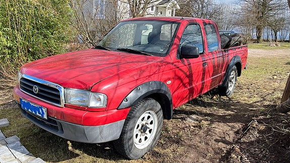 Mazda B2200 2 of 3