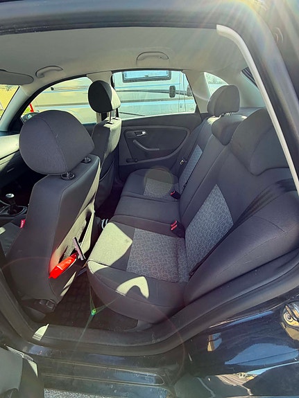 Seat Ibiza 4 of 7