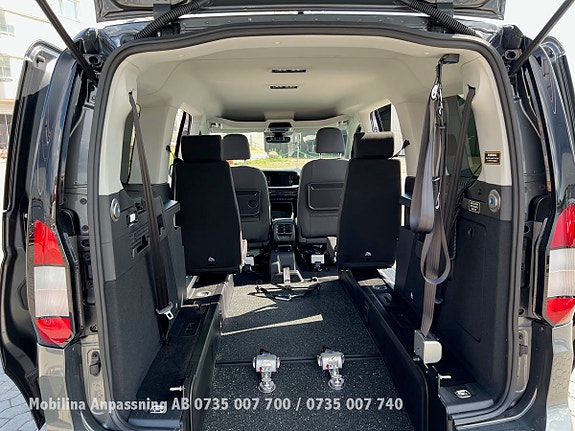 Ford Connect Tourneo 9 of 29
