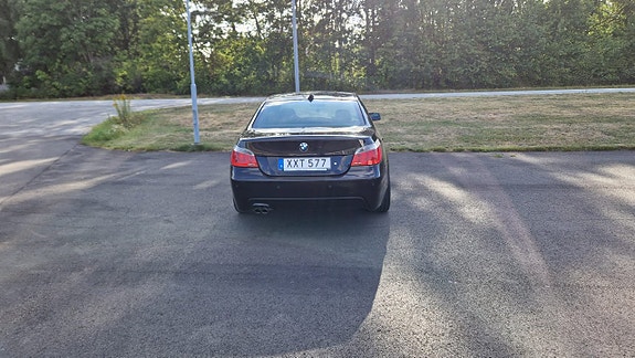 BMW 530i 8 of 9