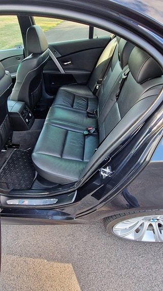 BMW 530i 7 of 9
