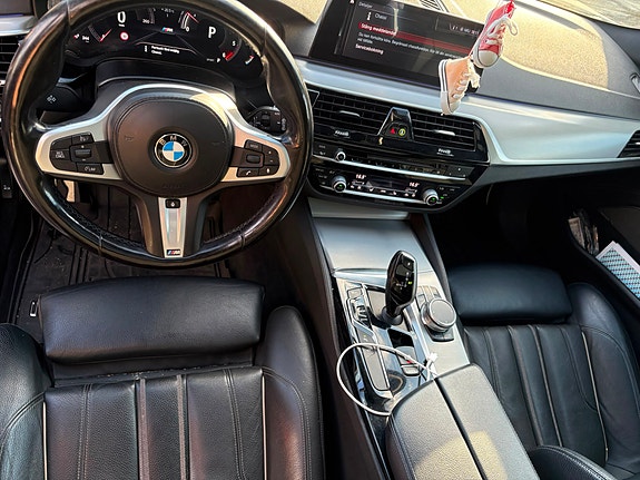 BMW 520d 10 of 16