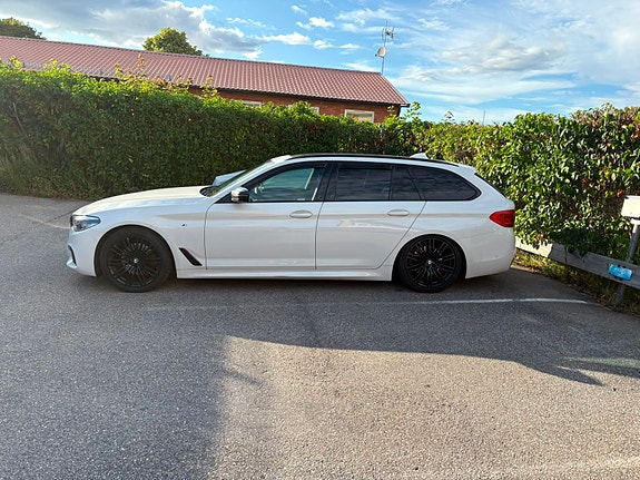 BMW 520d 9 of 16