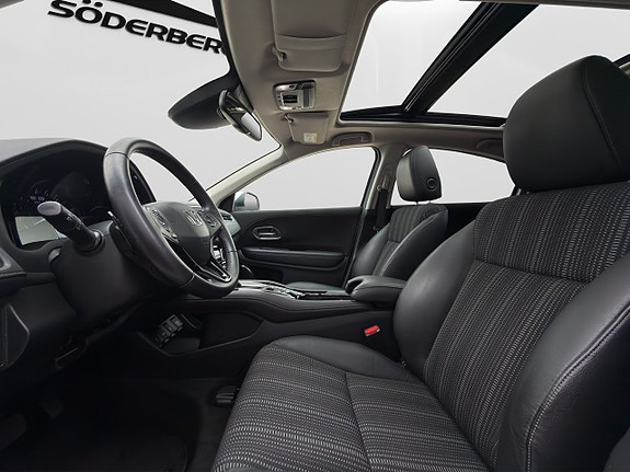 Honda HR-V 8 of 30