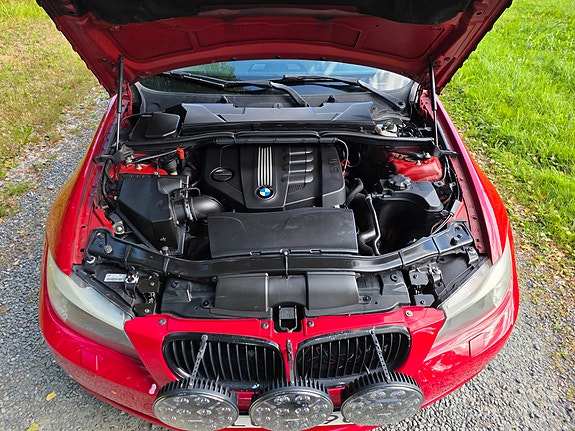 BMW 316d 13 of 19