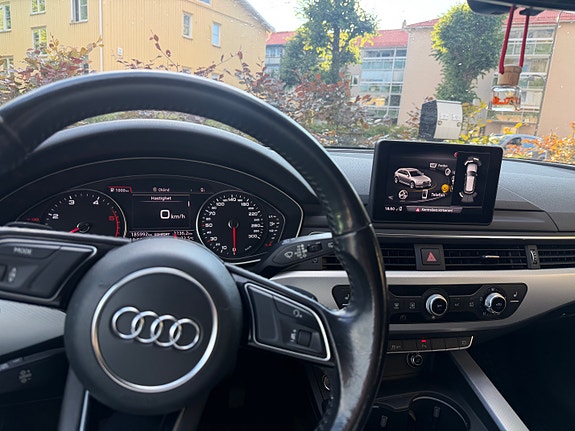 Audi A4 5 of 13