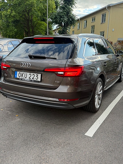 Audi A4 4 of 13