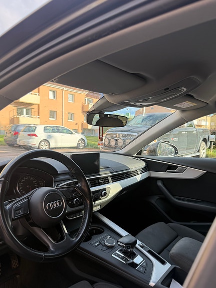 Audi A4 7 of 13