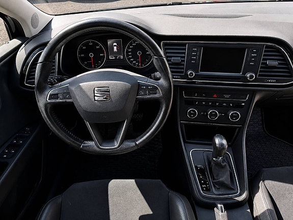 Seat Leon 11 of 13