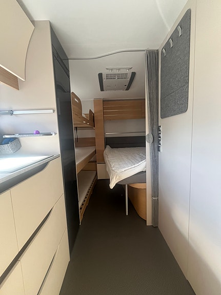 Adria Adora 593 UK *AC *Luftförtält *Barnkammare *Vinterdäck 7 of 20