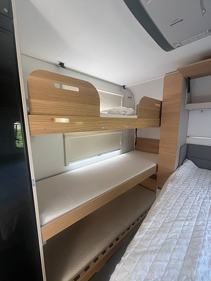 Adria Adora 593 UK *AC *Luftförtält *Barnkammare *Vinterdäck 15 of 20