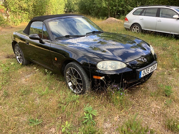 Mazda MX-5 8 of 10