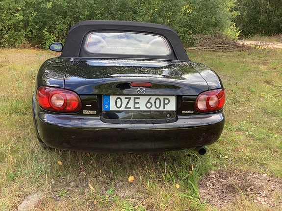 Mazda MX-5 5 of 10