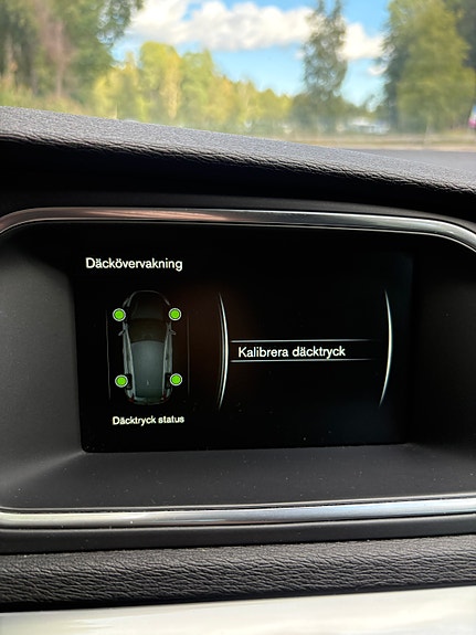 Volvo V40 11 of 24