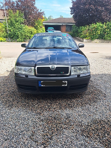 Skoda Octavia RS 3 of 8