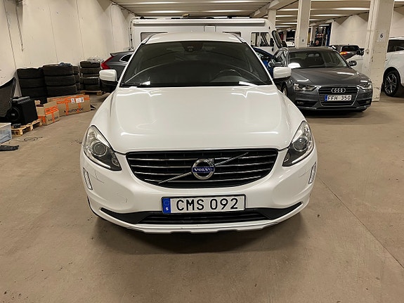 Volvo XC60 3 of 10