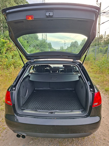 Audi A4 6 of 7