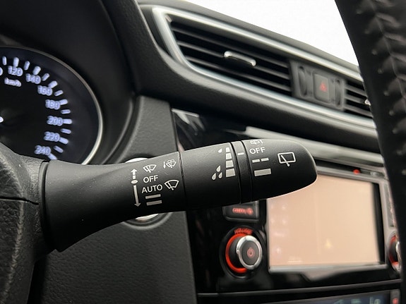 Nissan Qashqai 24 of 30
