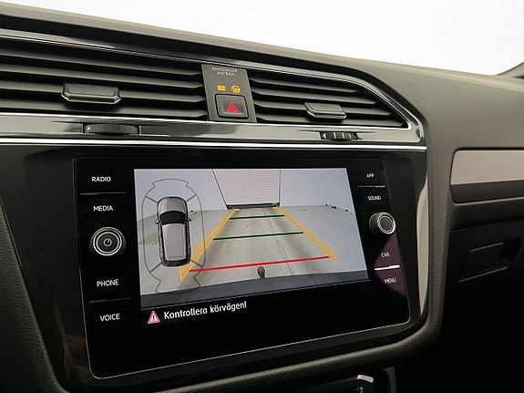Volkswagen Tiguan Allspace 25 of 30