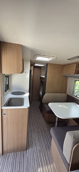 Adria Aviva 512 pt 6 of 9