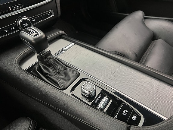 Volvo V90 30 of 30