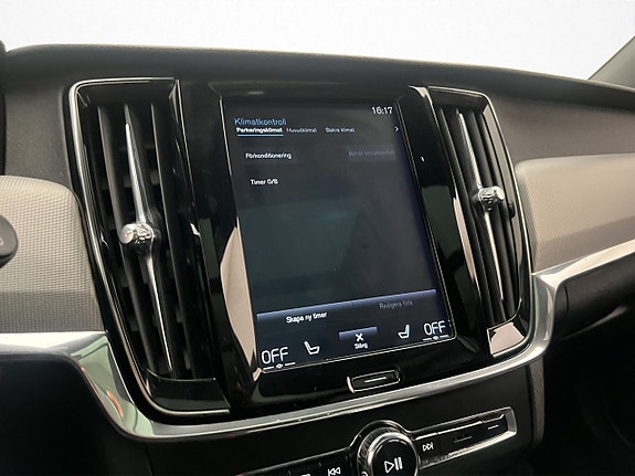 Volvo V90 28 of 30