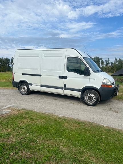 Renault Master 2 of 9