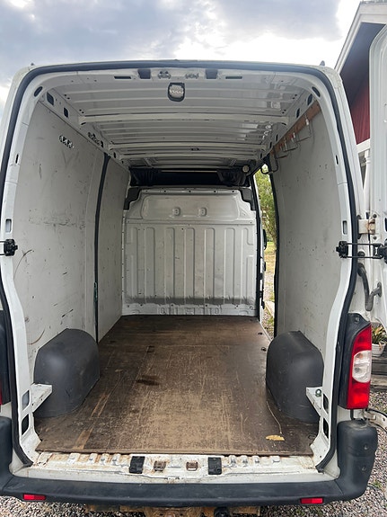 Renault Master 7 of 9