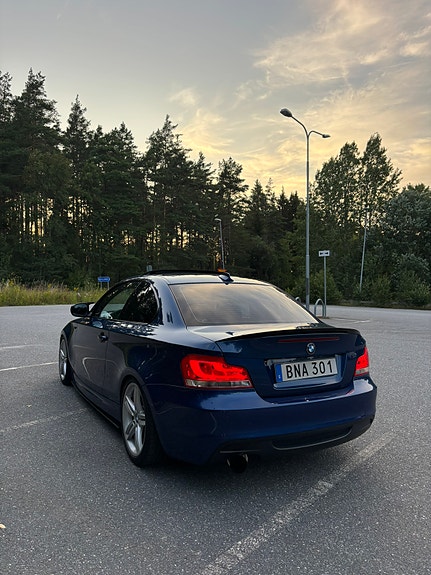 BMW 118d 7 of 12