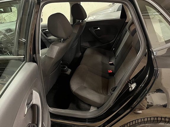Volkswagen Polo 10 of 11