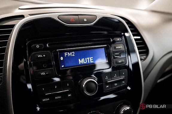 Renault Captur 19 of 21