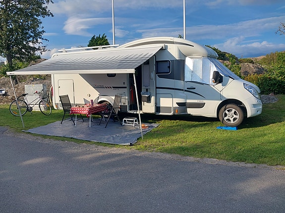 Adria Matrix supreme M 687 SL 3 of 5