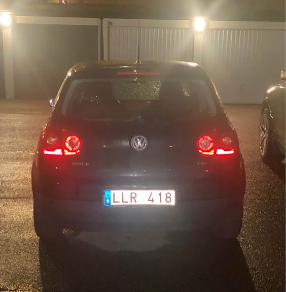 Volkswagen Golf V 5 of 6